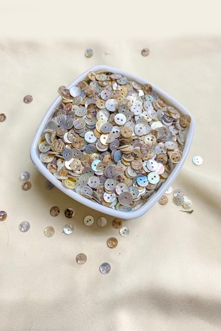 12 Boy 8 Mm Çift Delikli Düğme 20 Adet