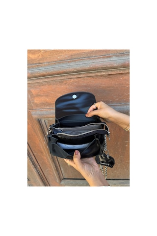 Just Polo Kadın Yeni Sezon Zincir Askılı Cüzdan Aksesuarlı Şık Mini Omuz Çantası Siyah
