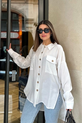 WeShaya Kadın Beyaz Balon Kol, Pileli, Yırtmaçlı, Oversize, Keten Tunik Gömlek Beyaz