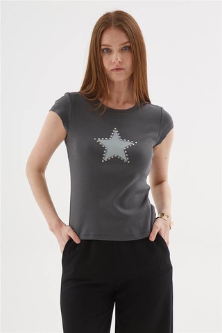 Fashion Friends Zımba Detaylı Baskılı %100 Pamuklu Antrasit Kadın T-shirt 25y0562k1 Antrasit