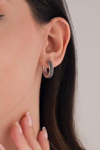 20 Mm Gümüş Siyah Zirkon Taşlı Bombeli Halka Küpe