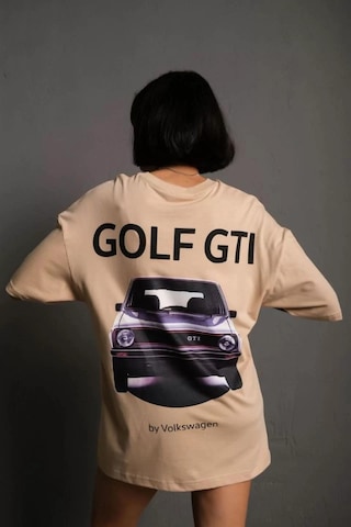 Twingold Kadın Oversize Baskılı Tişört Golf Gtı Retro Araba Desenli, Ön & Arka Dijital Baskı, Sokak Modası Bej