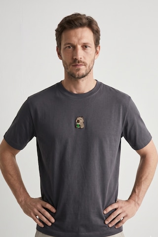 Elemge %100 Pamuk Compact Penye Süprem Kapipara Nakışlı Trend Fit Erkek Tok Kumaş T-shirt Rahat Kesim Antrasit