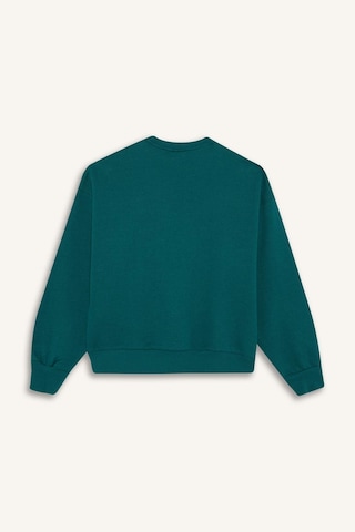 Defacto Kız Çocuk Relax Fit Bisiklet Yaka Baskılı Sweatshirt E8894a825augn1116 Yeşil