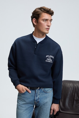 Grimelange JETHRO Erkek Bomber Yaka Patlı Düğmeli Göğsü Nakışlı Relaxed Fit Lacivert Sweatshirt