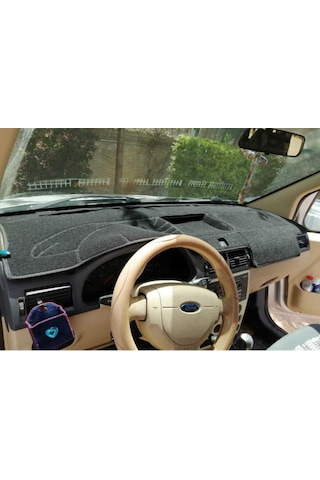 2004-2008 Ford Connect Torpido Koruma Halısı Kenar Renk Siyah