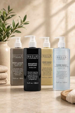 Guild + Pepper Warm Oak 4 Lü Kişisel Bakım Seti Şampuan + Duş Jeli + El Sabunu + Vücut Losyonu 285 ML