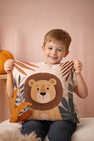 Bebek Odası Dekoratif Aslan Yastık Kılıfı Tatlı Aslan Erkek Bebek & Çocuk Odası Dekor Aslan 43 x 43 - 826889564