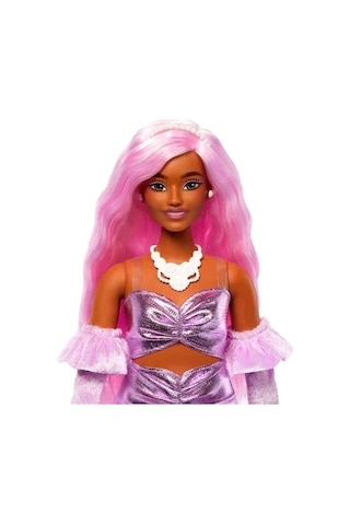 Barbie Deluxe Style Bebekler - Pembe Saçlı Hyv25
