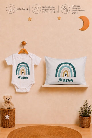 Pia Baby İsimli Erkek Bebek Hediye Seti %100 Pamuk Organik Baskılı Body Yastık Kılıfı Ve Ham Bez Bebek Kıyafet Kesesi 1092byk3x Ekru