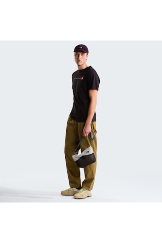 The North Face M Nse Reg Ss Tee-graphıc Erkek Tişört Nf0a8guvjk31 Siyah