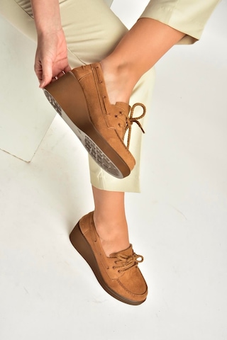 Fox Shoes Y602006402 Taba Süet Dolgu Tabanlı Kadın Ayakkabı Taba