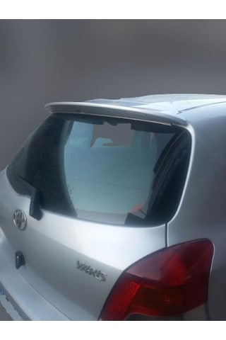 Toyota Uyumlu Yaris İnce Boyalı Anatomik Spoiler