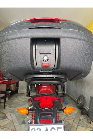 Cb 125 F 2024 Çanta Demiri