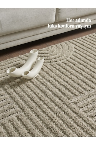 Yumuşak Peluş Tüylü İskandinav Desenli Kabarık Bukleli Bej Renkli Halı Bej