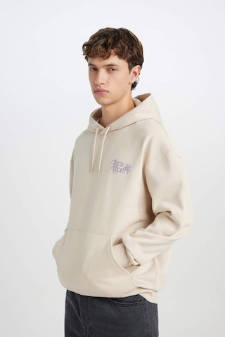 Defacto Rick And Morty Boxy Fit Kapüşonlu Baskılı Sweatshirt D6770ax25spbg702 Bej-bg702