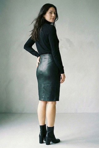 Sermoda Kalem Deri Etek - Bel Lastikli Slim Fit Midi Kalem Etek Ud Siyah