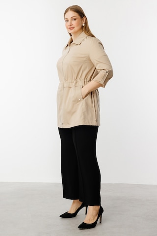 Ekol Kadın Büyük Beden Beli Lastikli Fermuarlı Trenç 7544 Taş Taş