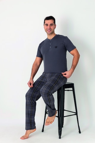 Estiva Erkek Kareli Alt Desenli Füme Kısa Kollu Patlı Penye Pijama Takımı Çok renkli