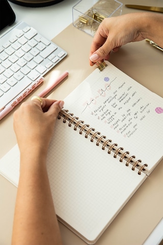 A5 Spiralli Sert Kapak Keten Kareli Tarihsiz Not Defteri Lila Lila