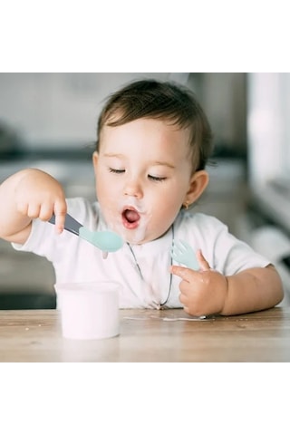 Babyjem - Açılı Mama Çatal Kaşık Seti - Yeşil