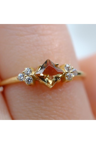 Zultanit Taşlı Caroline Alyans Yüzük-0.40 Karat Topaz Evlilik Teklifi 925 Ayar Kadın Gümüş Yüzük