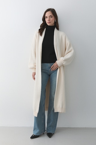 Krem Boydan Uzun Triko Hırka - 251015 Krem