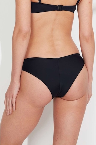 U.S. Polo Assn. Kadın Siyah Brazilian Bikini Alt 21512