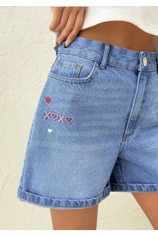 Kene Jeans Bacak Nakışlı Mavi İşlemli Kısa Kot Şort Mavi İşlemli