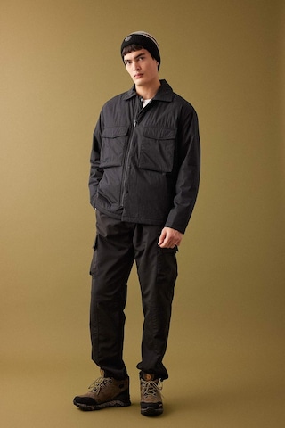 DeFacto Relax Fit Polo Yaka Gömlek -  Ceket B4941AX24SPBK81