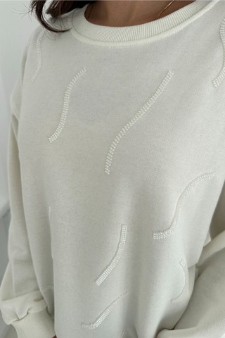 Femelle Kadın Beyaz Boncuk İşlemeli %100 Pamuk Sweatshirt