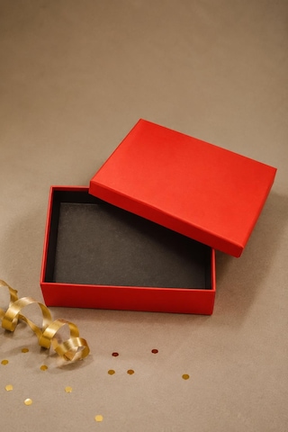 Kolix Kırmızı Hediye Kutusu 25x19x8 Cm Premium Kapaklı Hediye Ambalaj Kutusu