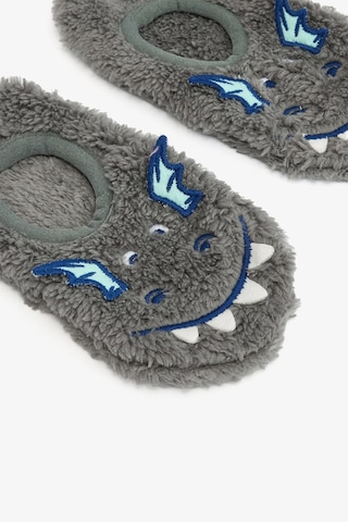 Penti Gri Erkek Çocuk Dragon Nakışlı Aksesuarlı Kaymaz Taban Ev Patiği