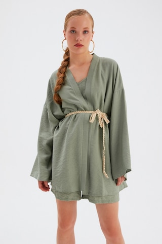 Sateen Kuşak Detaylı Salaş Kimono- Yeşil