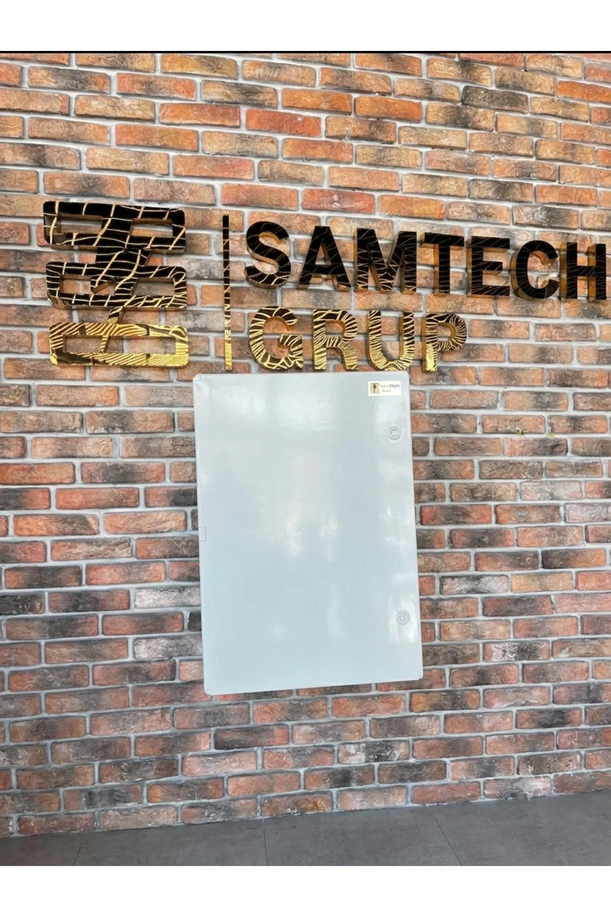 Elektrikli Araç Şarj Cihazı Kombinasyon Panosu