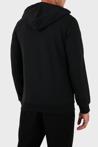 Emporio Armani Erkek Sweat Em000653 Af14976 Uc001 Siyah Siyah
