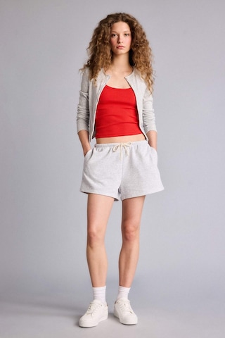 Defacto Standart Fıt Sweatshirt Kumaşı Şort G7956ax26hsgr256 Gri-gr256