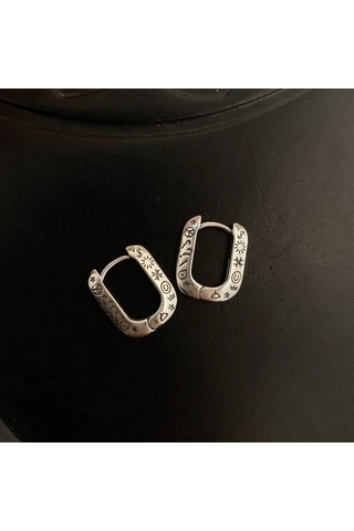 925 Ayar Gümüş Üstügrafiti İle Süslü Küpe