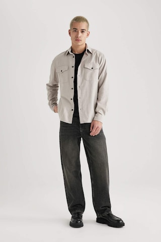 DeFacto Regular Fit Polo Yaka Basic Düz Pamuklu Uzun Kollu Gömlek B2654AX24SPGR302