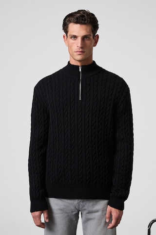IVAR Erkek Yarım Fermuarlı Dik Yakalı Saç Örgü Desenli Triko Siyah Kazak
