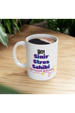 "ben Sinir Stres Sahibi Bir Pamuk Şekerim" Yazılı Porselen Kupa Bardak 330 Ml - Komik Ofis Ve Arkadaşa Hediyelik Kupa Çok Renkli