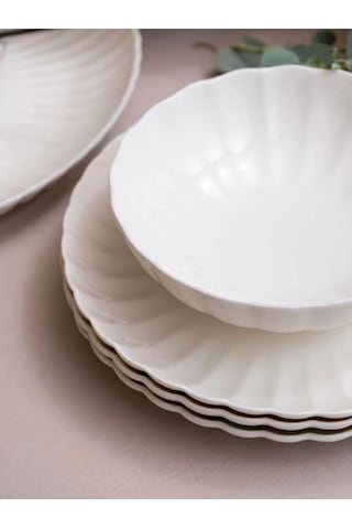 Kütahya Porselen Bone Luz Form Yemek Takımı Beyaz 24 Parça 6 Kişilik Beyaz