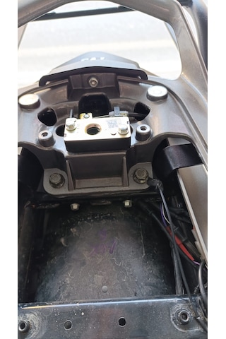 Tvs Raider Topcase Çanta Demiri