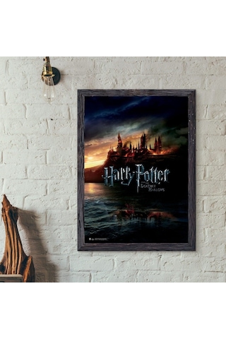 Wizarding World - Harry Potter Poster - Deathly Hallows P.1, Hogw