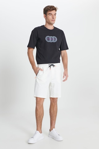 Ac&Co / Altınyıldız Classics Erkek Ekru Standart Fit Normal Kesim Pamuklu Cepli Şort Ekru