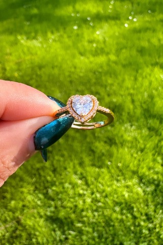 Taş Detaylı Gold Kalp Yüzük Gold