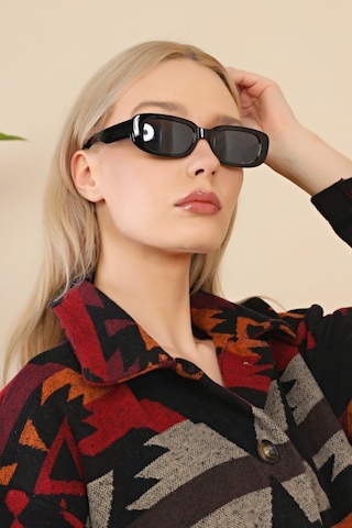 Siyah Chunky Frame Dikdörtgen Kadın Güneş Gözlüğü