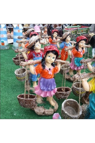 M3 Gerçek Gibi Saksılı Sepetli Yoğurtçu Testili Kız 55 Cm Ev Heykeli Kırmızı