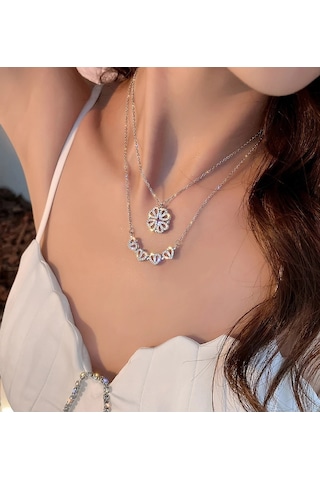 Ervanur Zirkon Taşlı Çoklu Kalpli Açılır Kapanır Mıknatıslı Yonca Kolye