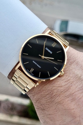 Casio Csıste220 Erkek Kol Saati